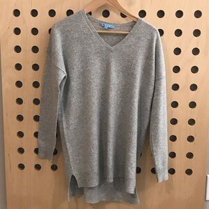 ANTONIO MELANI Heather Gray Longer Length Cashmere Sweater